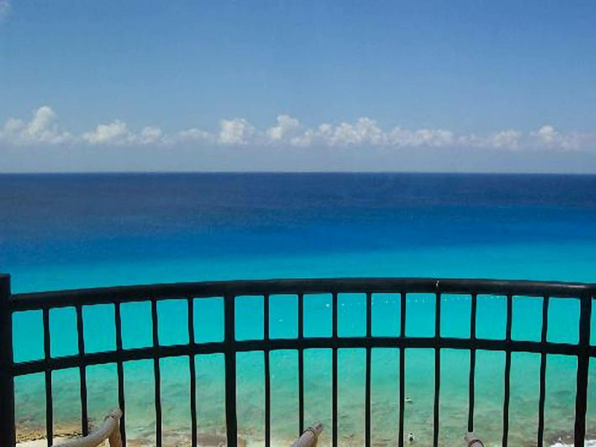 Hotelcoz All Inclusive 코수멜 외부 사진