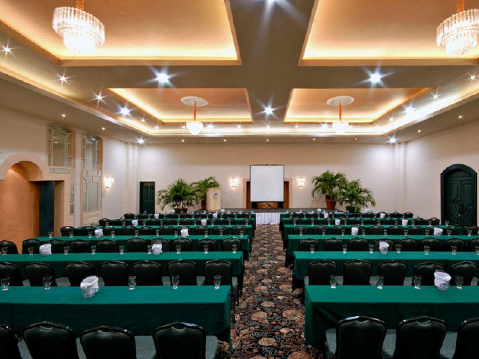 Hotelcoz All Inclusive 코수멜 외부 사진