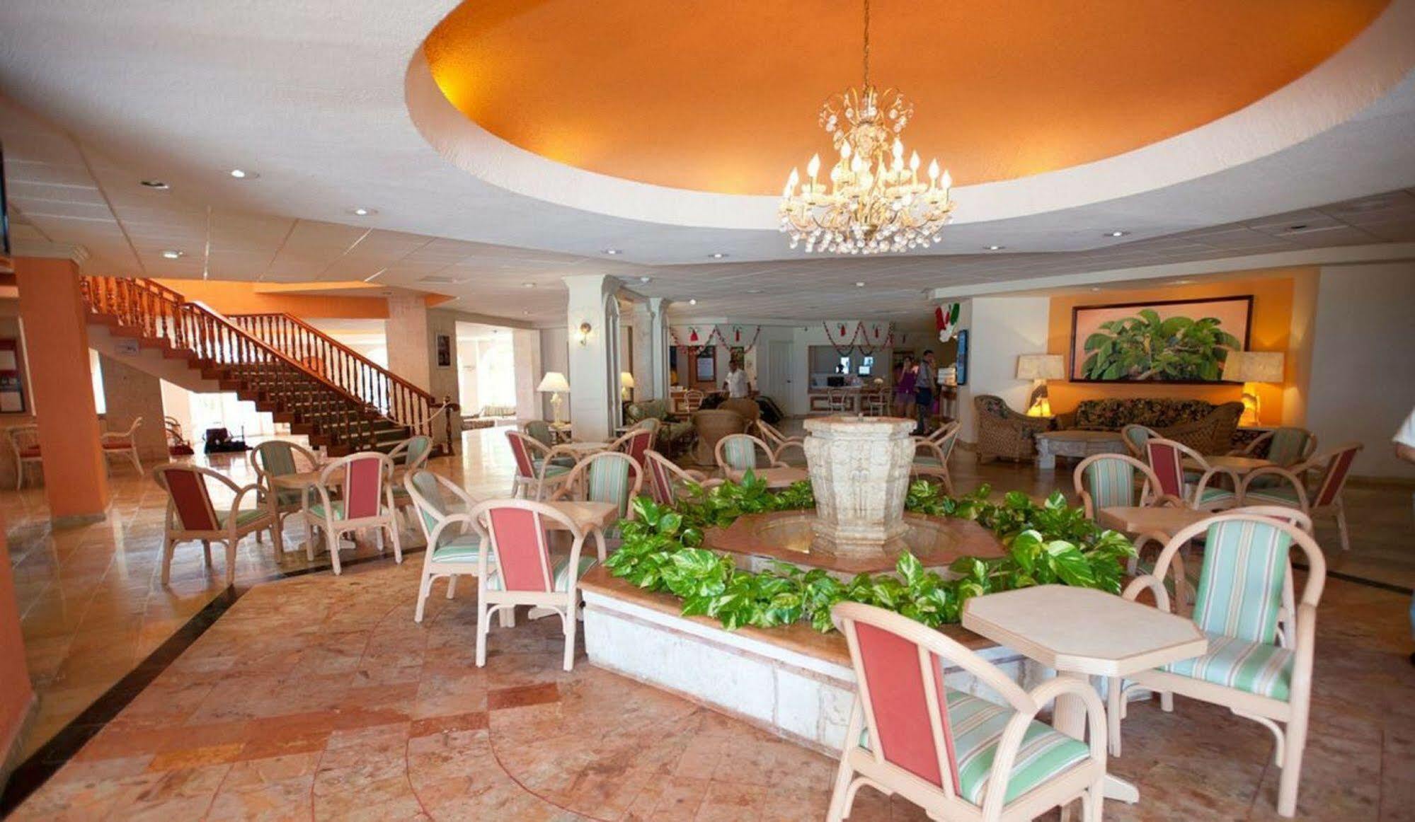 Hotelcoz All Inclusive 코수멜 외부 사진